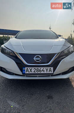 Хетчбек Nissan Leaf 2021 в Сумах