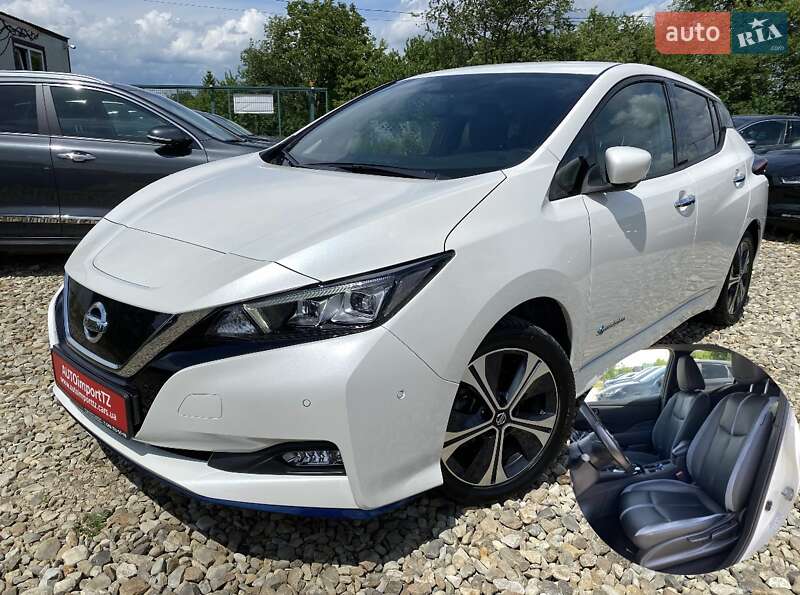 Хэтчбек Nissan Leaf 2020 в 