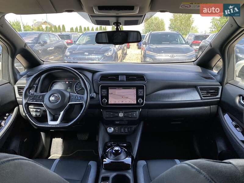 Хэтчбек Nissan Leaf 2020 в Львове