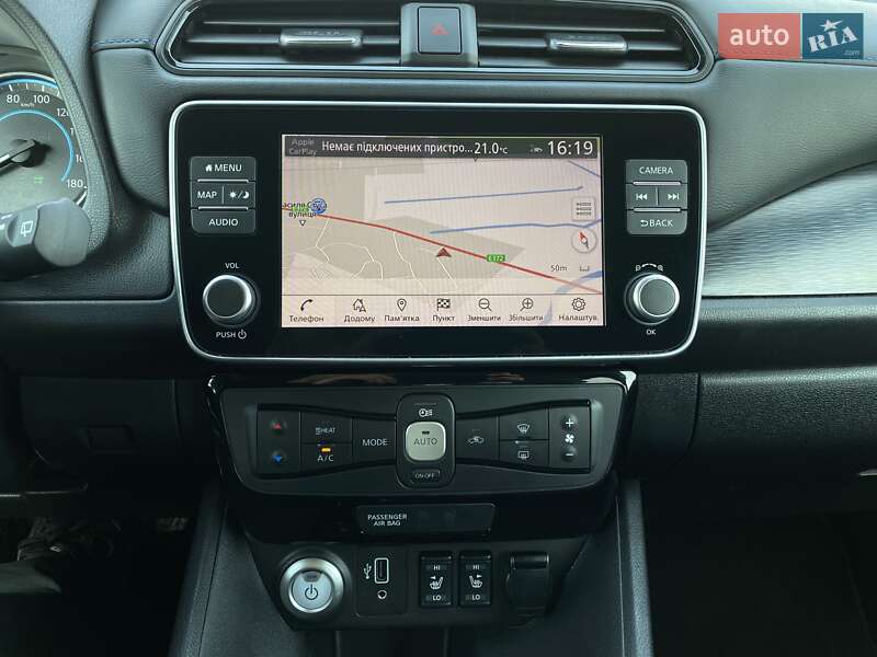Хэтчбек Nissan Leaf 2020 в Львове