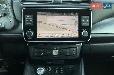 Хэтчбек Nissan Leaf 2020 в 