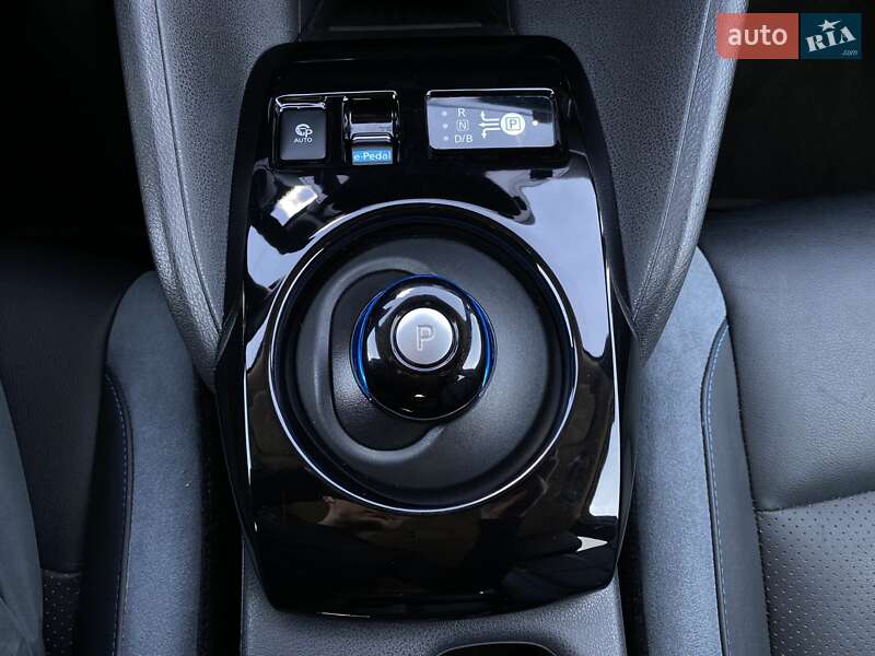 Хэтчбек Nissan Leaf 2020 в Львове