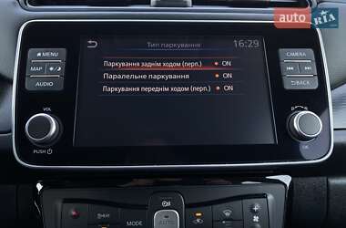 Хэтчбек Nissan Leaf 2020 в 