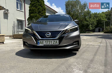 Хетчбек Nissan Leaf 2019 в Дніпрі