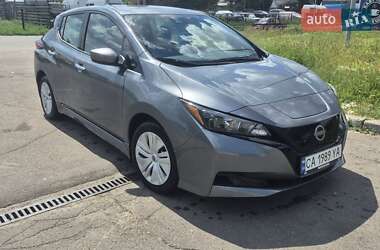 Хетчбек Nissan Leaf 2023 в Черкасах