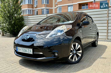 Хетчбек Nissan Leaf 2014 в Одесі