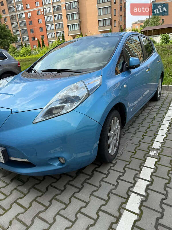 Nissan Leaf 2012