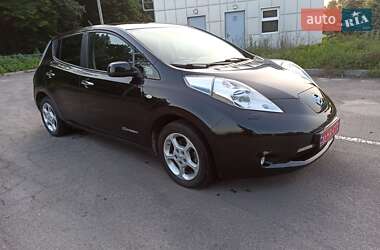 Хетчбек Nissan Leaf 2015 в Вінниці