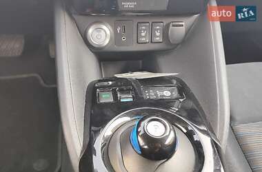 Хетчбек Nissan Leaf 2018 в 
