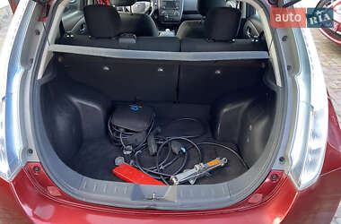 Хэтчбек Nissan Leaf 2014 в Черновцах