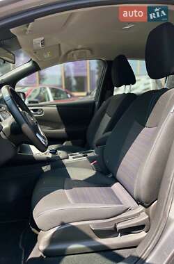Хэтчбек Nissan Leaf 2022 в Киеве