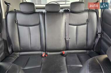 Хетчбек Nissan Leaf 2013 в 