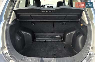 Хетчбек Nissan Leaf 2013 в 