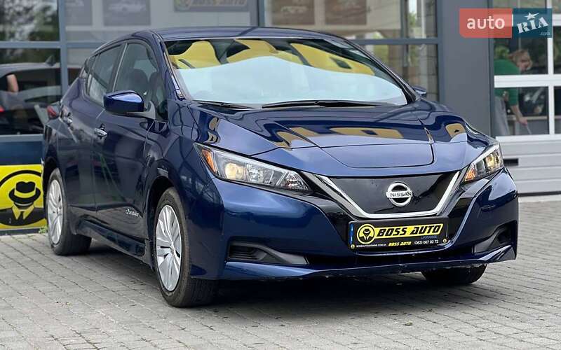 Хэтчбек Nissan Leaf 2018 в Ивано-Франковске