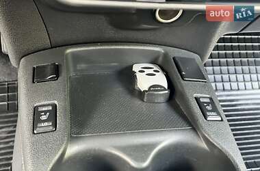 Хетчбек Nissan Leaf 2013 в 