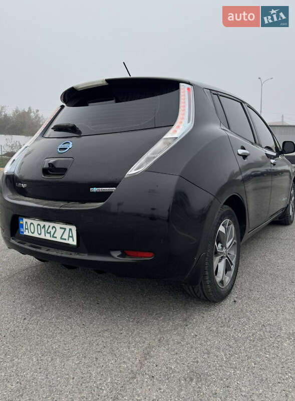 Хетчбек Nissan Leaf 2013 в Ужгороді фото 8 Хетчбек Nissan Leaf 2013 в Ужгороді