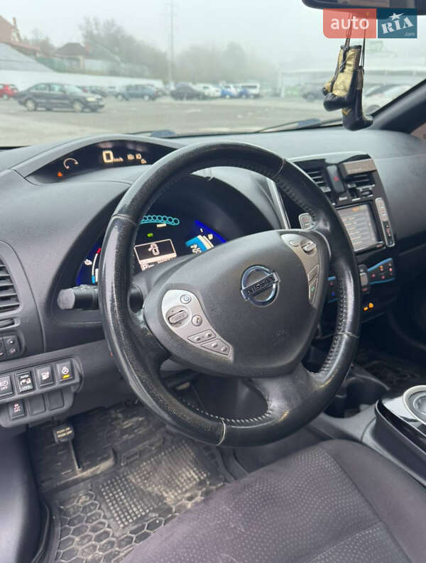 Хетчбек Nissan Leaf 2013 в Ужгороді фото 9 Хетчбек Nissan Leaf 2013 в Ужгороді