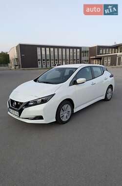 Хэтчбек Nissan Leaf 2021 в Днепре