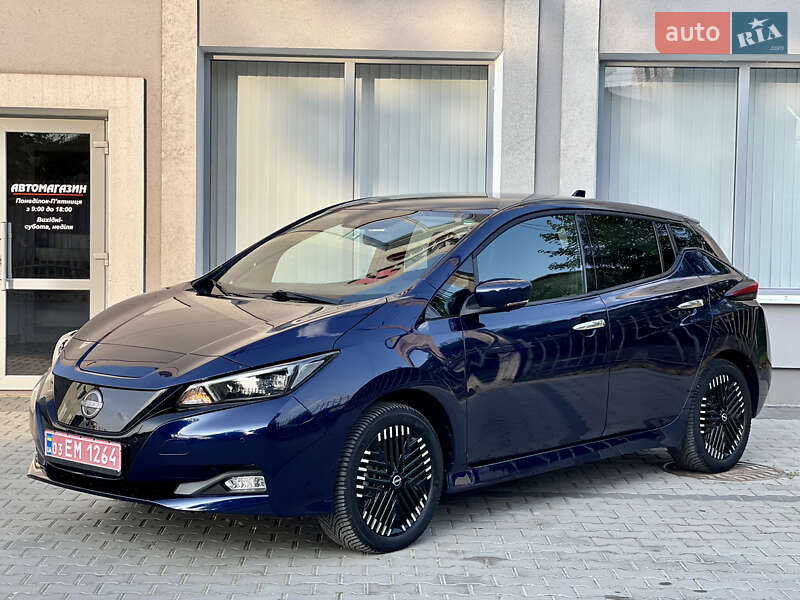 Хетчбек Nissan Leaf 2022 в Дрогобичі