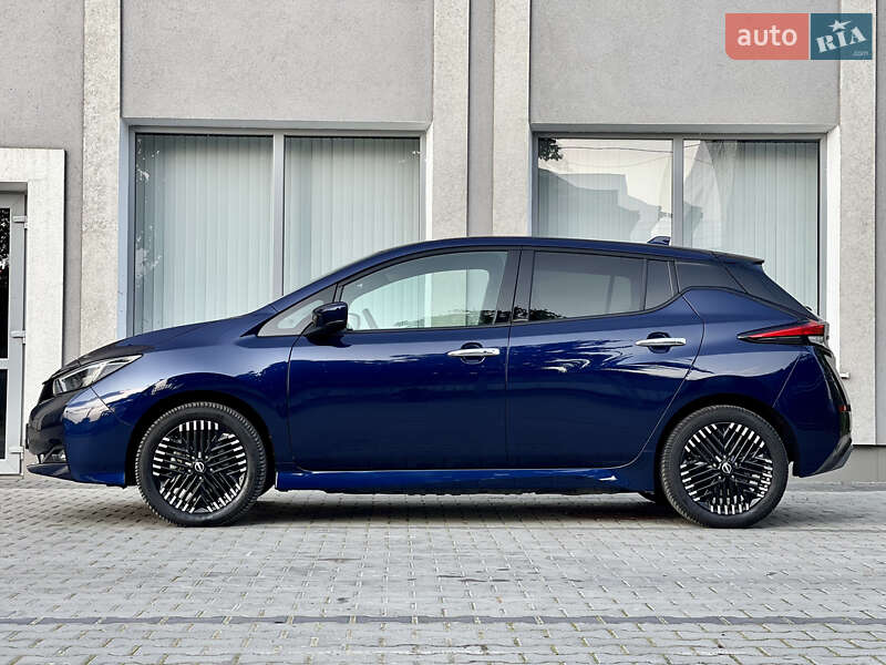 Хетчбек Nissan Leaf 2022 в Дрогобичі