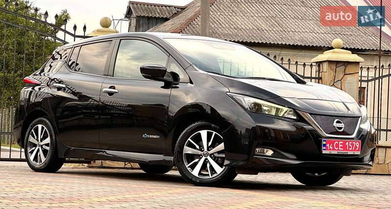 Хэтчбек Nissan Leaf 2020 в Днепре