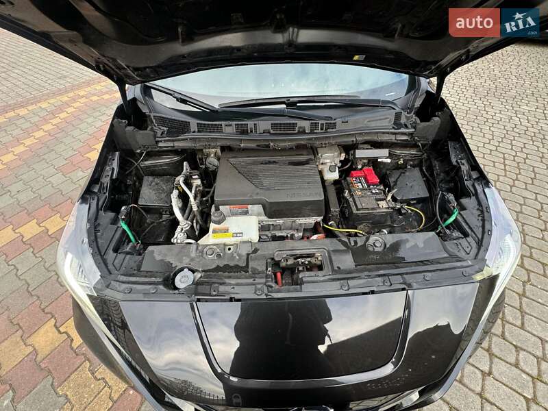 Хэтчбек Nissan Leaf 2020 в Днепре