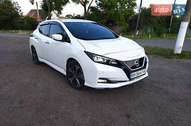 Хетчбек Nissan Leaf 2020 в Подільську