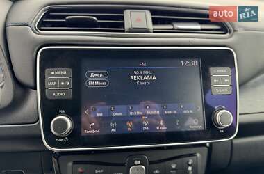 Хэтчбек Nissan Leaf 2020 в 