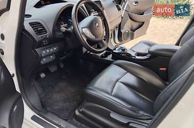 Хетчбек Nissan Leaf 2017 в 