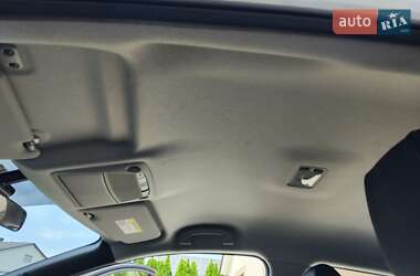 Хетчбек Nissan Leaf 2017 в 