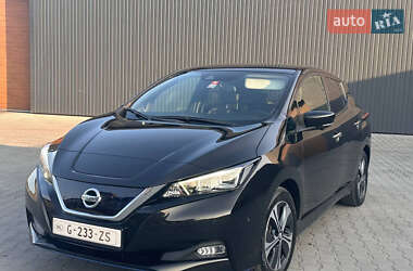Хэтчбек Nissan Leaf 2020 в Киеве