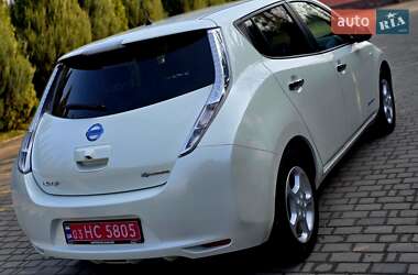 Хэтчбек Nissan Leaf 2017 в 