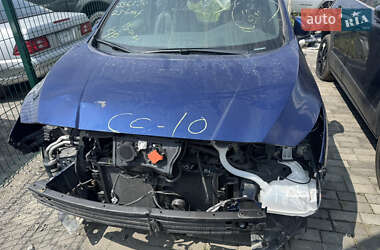 Хэтчбек Nissan Leaf 2023 в Львове
