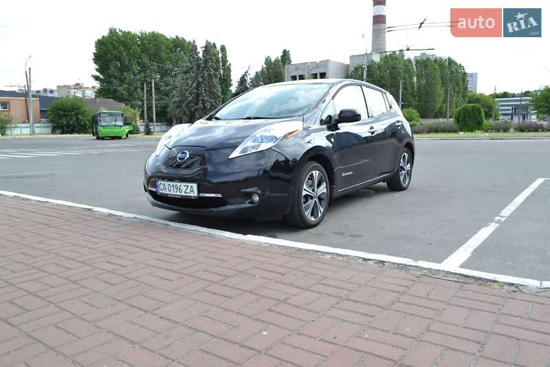 Nissan Leaf 2014