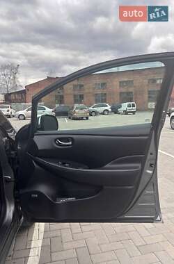 Хэтчбек Nissan Leaf 2013 в Житомире