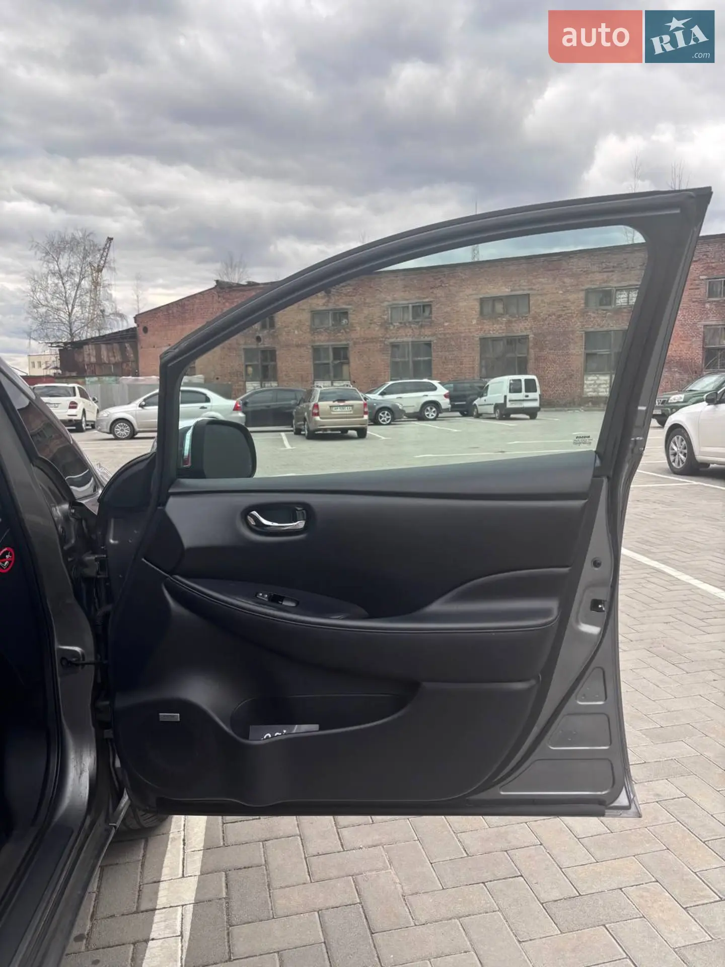 2013 Nissan Leaf - мініатюра 13