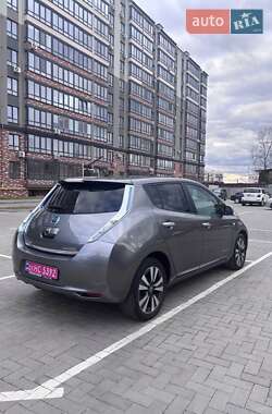 Хэтчбек Nissan Leaf 2013 в Житомире