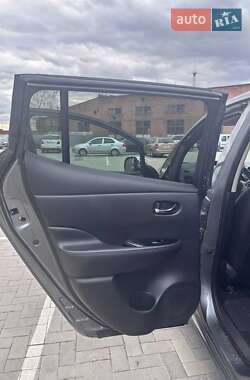 Хэтчбек Nissan Leaf 2013 в Житомире