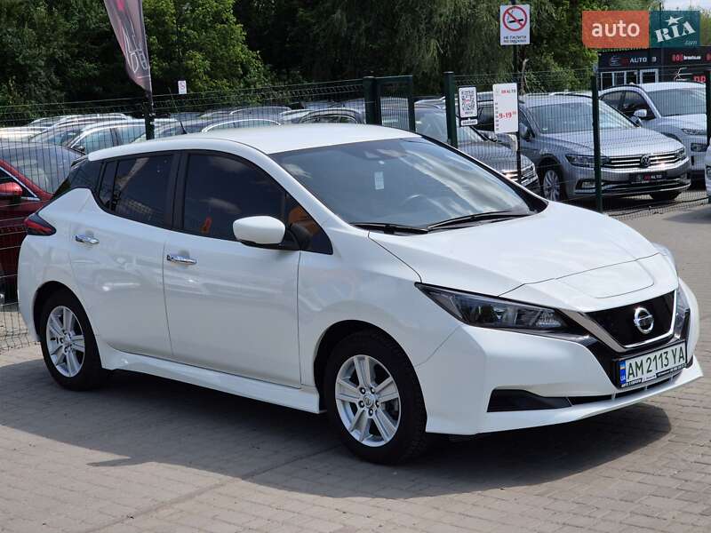 Хетчбек Nissan Leaf 2022 в Бердичеві