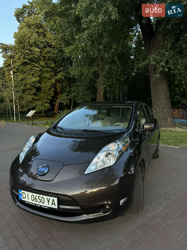 Nissan Leaf 2016