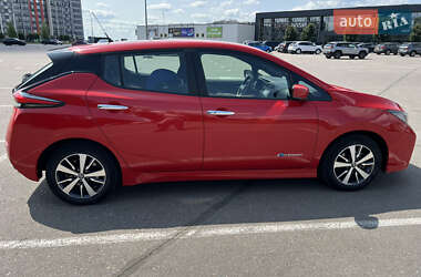 Хетчбек Nissan Leaf 2019 в Києві