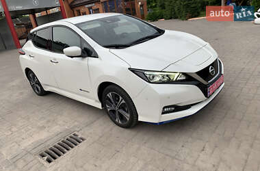 Хэтчбек Nissan Leaf 2019 в Ровно