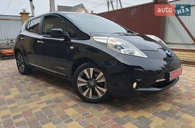 Хетчбек Nissan Leaf 2013 в Горі
