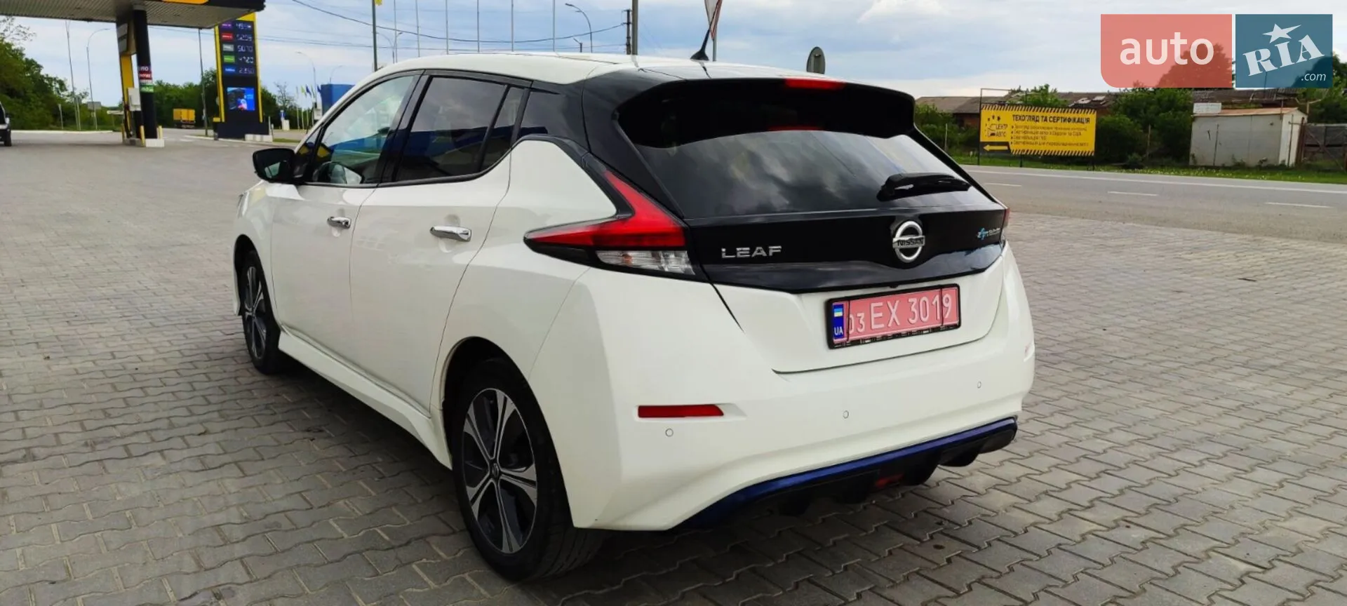 2020 Nissan Leaf - мініатюра 9