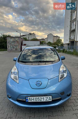 Хэтчбек Nissan Leaf 2012 в Ивано-Франковске