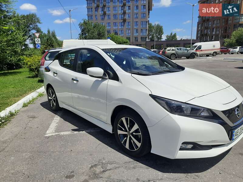 Хетчбек Nissan Leaf 2018 в Дніпрі фото 7 Хетчбек Nissan Leaf 2018 в Дніпрі