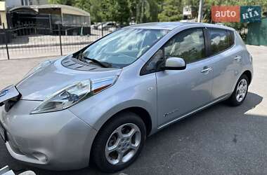 Хэтчбек Nissan Leaf 2012 в Виннице