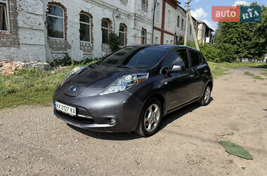 Хетчбек Nissan Leaf 2013 в Богодухіву