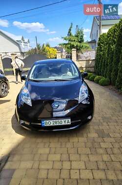 Хетчбек Nissan Leaf 2012 в Тернополі
