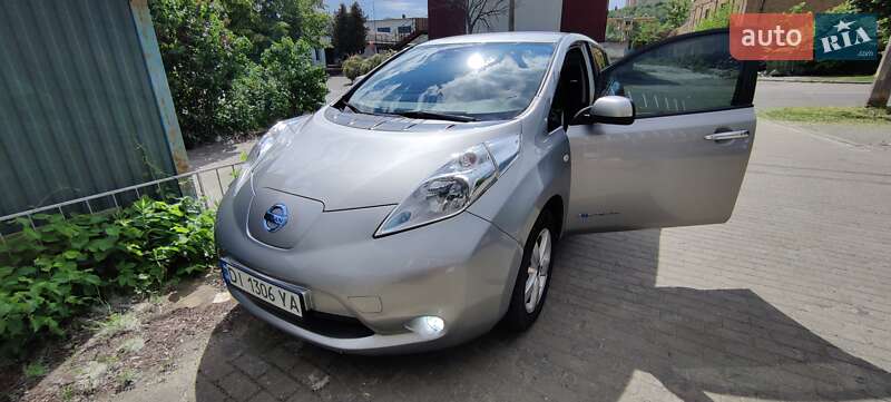 Nissan Leaf 2014